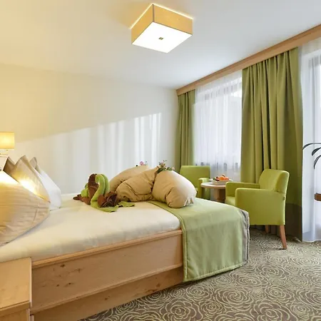 Konukevi Cafe-pension Kaisermann Ellmau